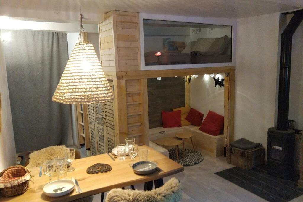 Chaleureux Petit Appartement De 4 Couchages Saint-Étienne-de-Tinée エクステリア 写真