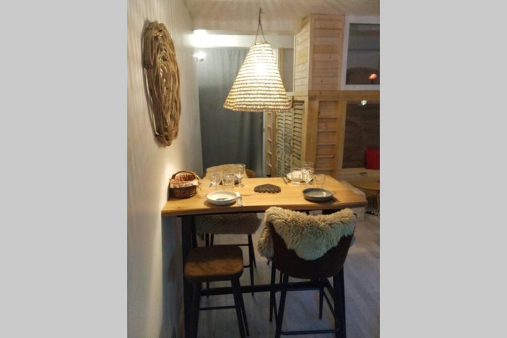 Chaleureux Petit Appartement De 4 Couchages Saint-Étienne-de-Tinée エクステリア 写真